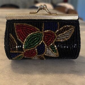 Beaded Floral coin purse.